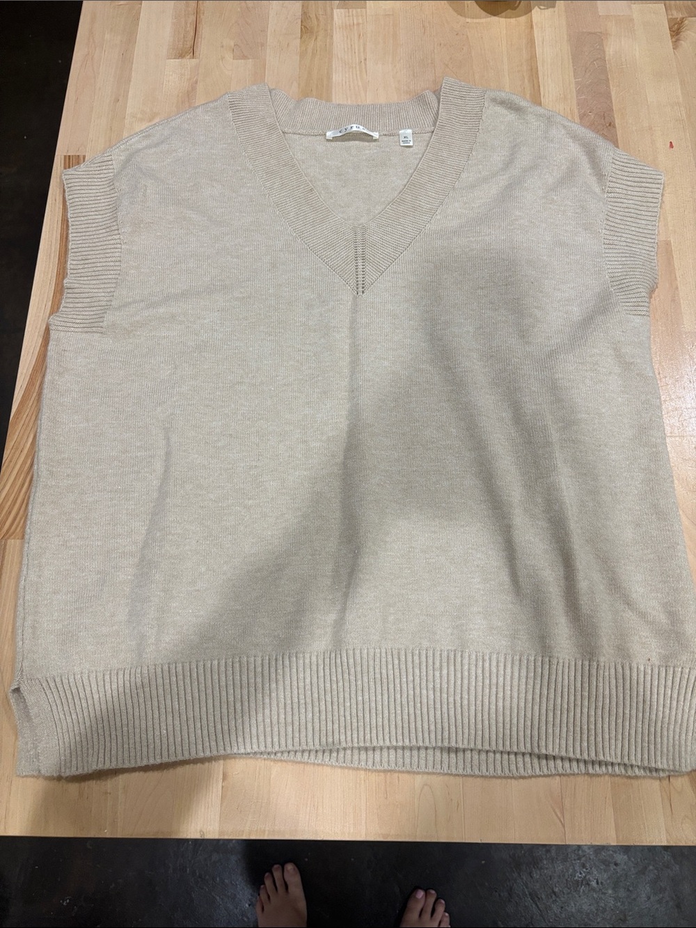 Cyrus  V-Neck Sweater Vest in Beige